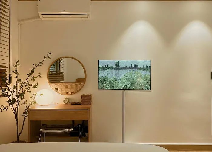 Cozy 2 Min Walk To Konkuk Univ Station Near Seongsu *