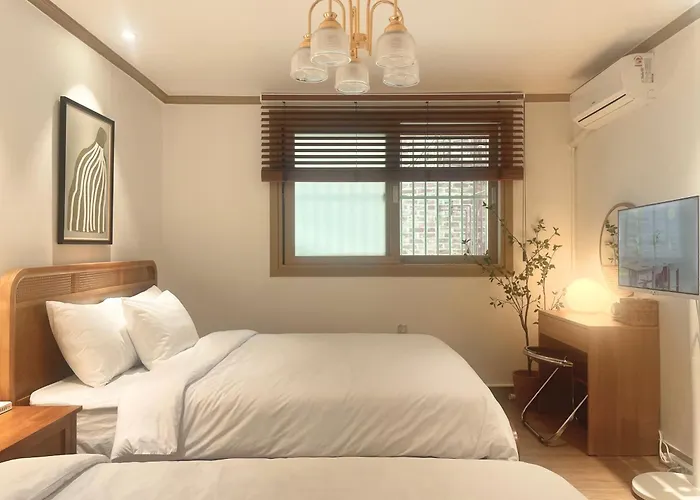 Cozy 2 Min Walk To Konkuk Univ Station Near Seongsu Apartamento Seul